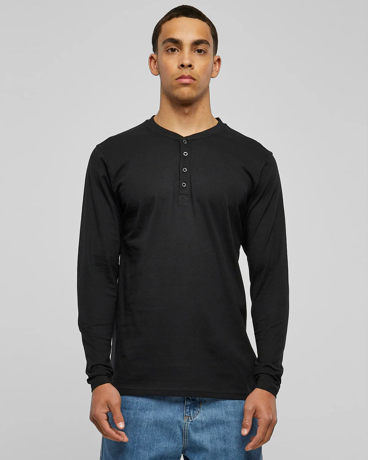 Basic Henley L/S pitkähihainen - Musta