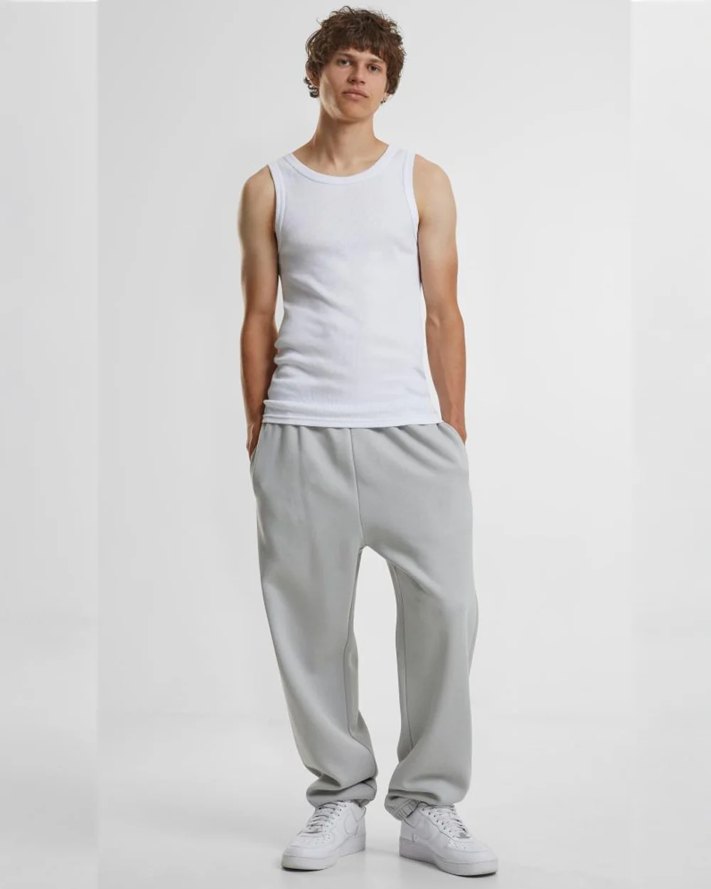 Basic joggerit - Image 6