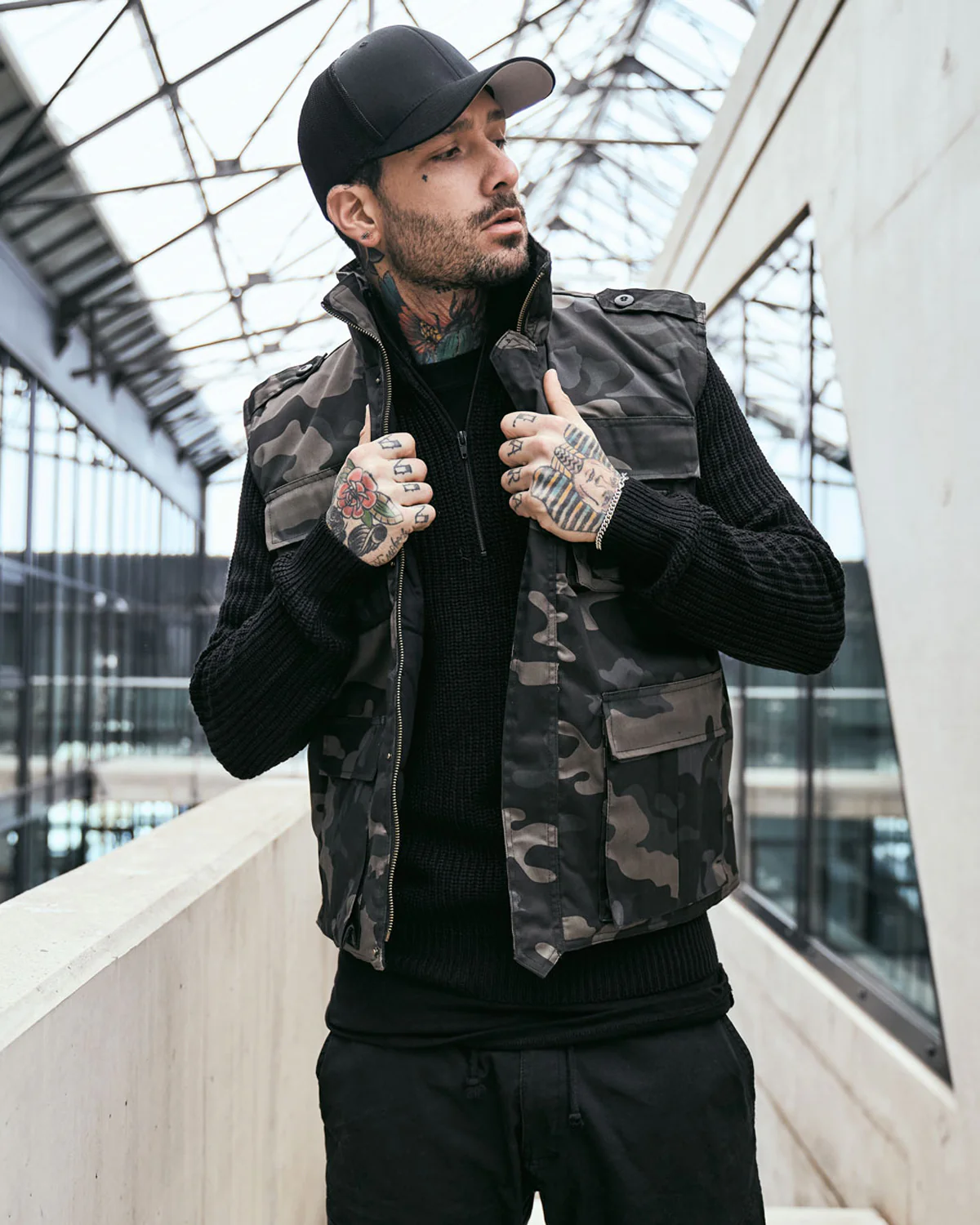 Ranger liivi - Tumma camo